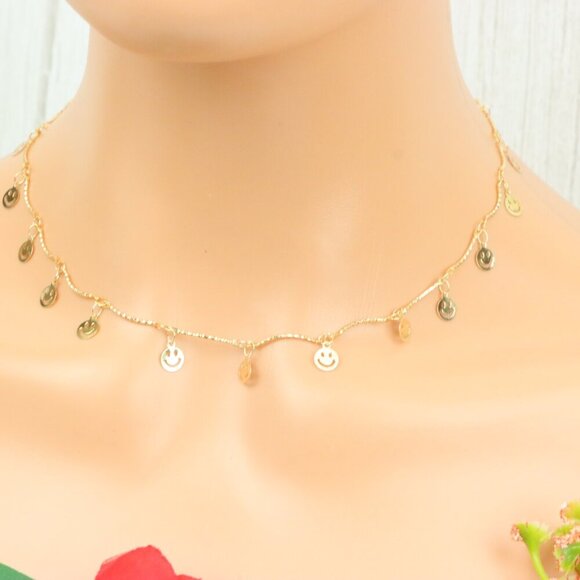 "Minimalist & Elegant Necklace Chain – Perfect for Women & Girls | UNVRC1039 - Picture 3 of 10